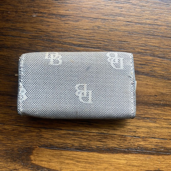 Dooney & Bourke Pebbled Leather Hobo Bucket Purse with 2 Wallets - Picture 13 of 14